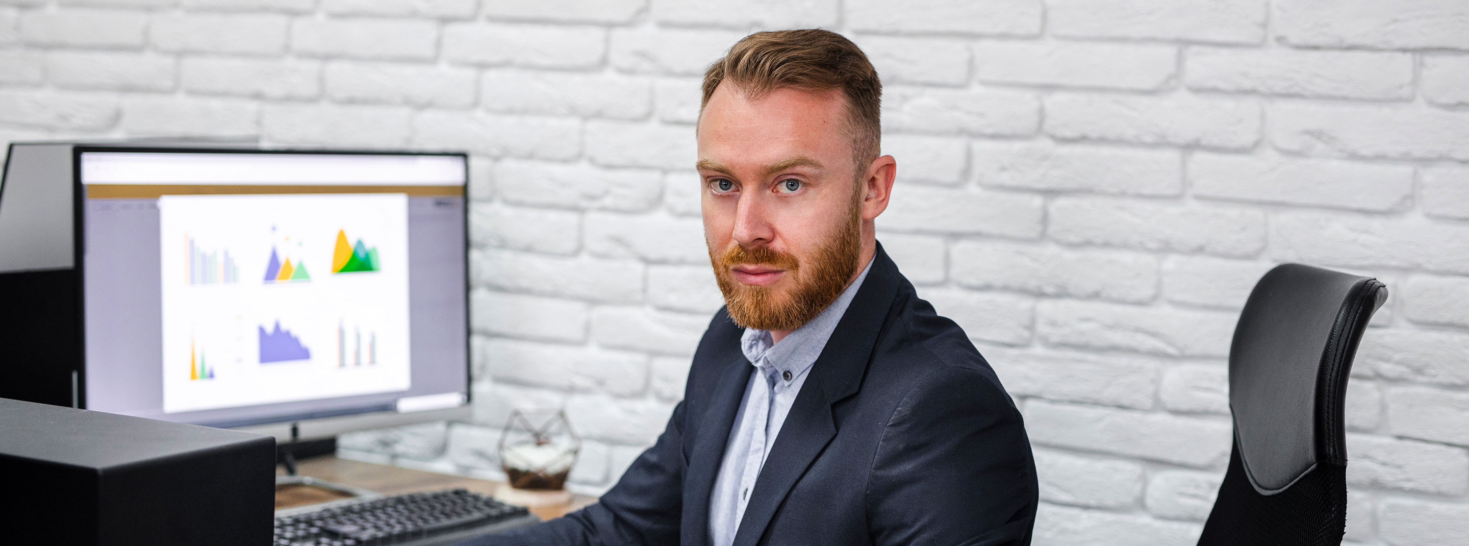 Директор з маркетингу