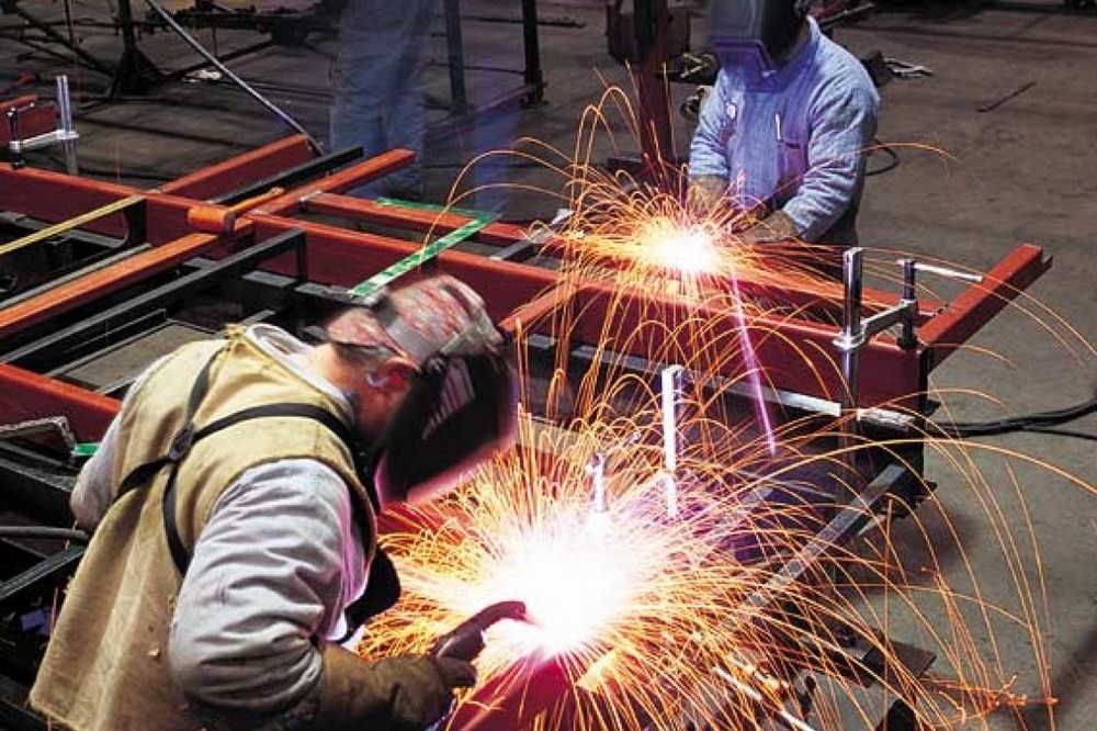 найти хороших сварщиков