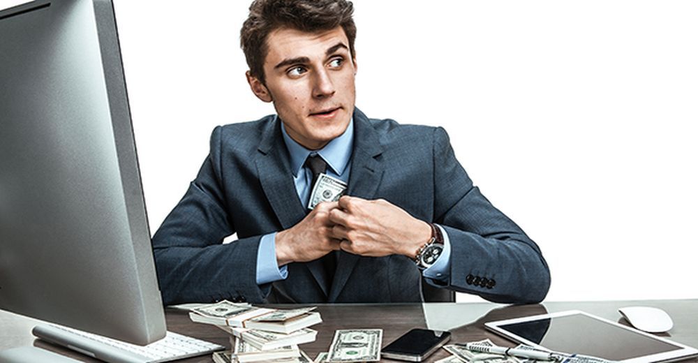 Из-за чего сотрудники попадают в черные списки